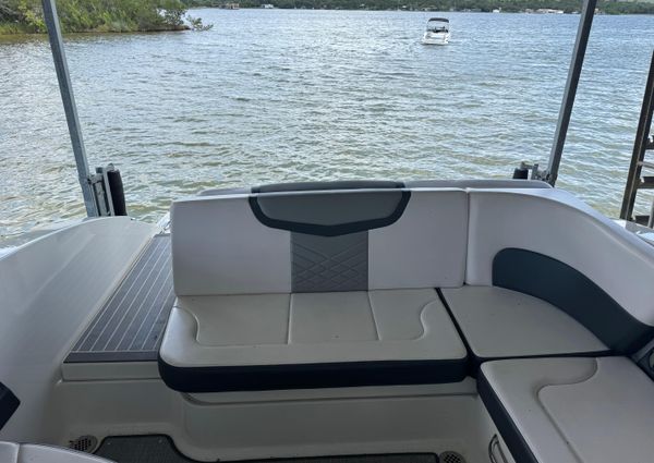 Chaparral 317 SSX image