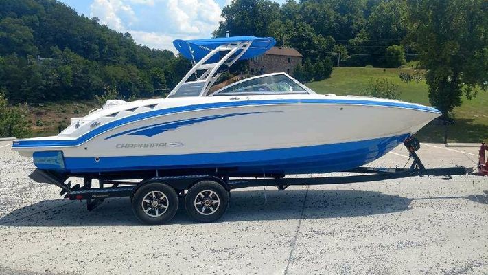 Chaparral 264 SUNESTA SURF - main image