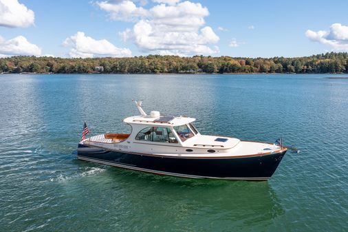 Hinckley Picnic Boat 37 MKIII image