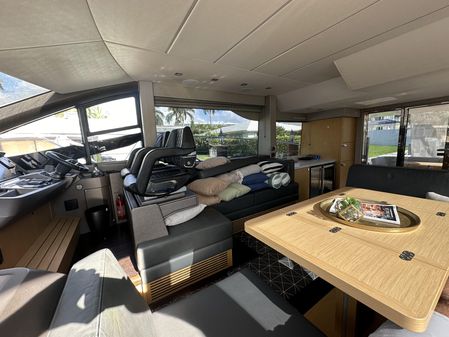 Sunseeker Manhattan 52 image