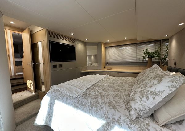 Sunseeker Manhattan 52 image