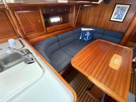Bavaria 38E image