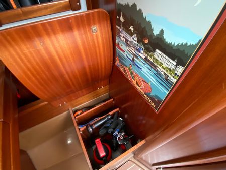 Bavaria 38E image