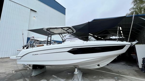 Beneteau Flyer 8 Sundeck