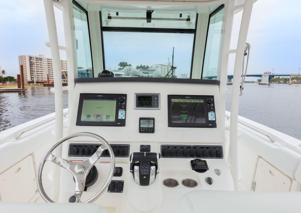 Boston Whaler 320 Outrage image