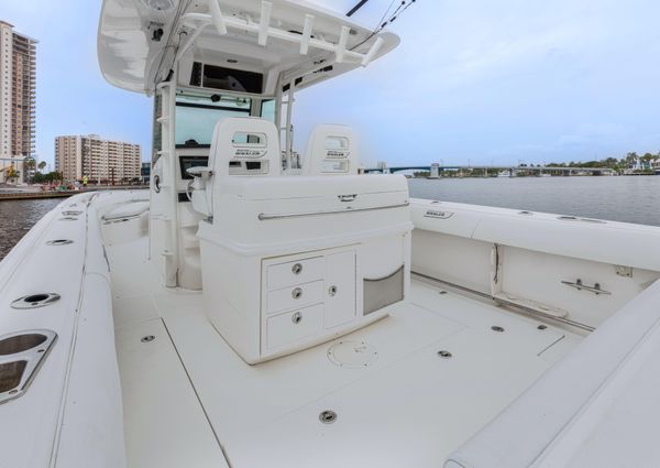 Boston Whaler 320 Outrage image