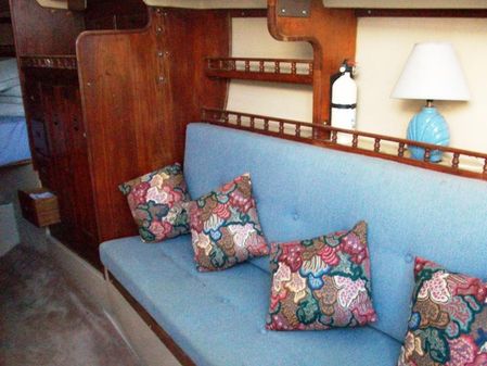Catalina 30 image