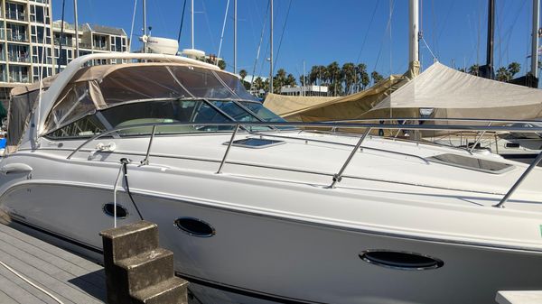 Chaparral Signature 320 