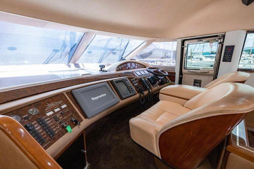 Princess Yachts 65 Flybridge image