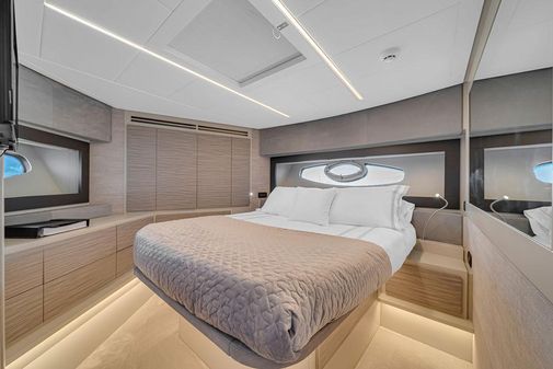 Pershing 62 image