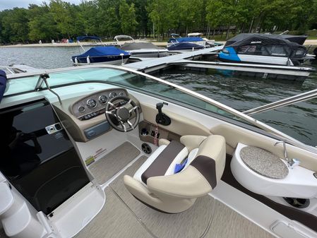Regal 2250-CUDDY image