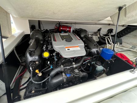 Regal 2250-CUDDY image