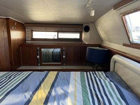 Carver Californian 48 Aft Cabin image