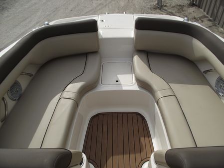 Bayliner 190-DECK-BOAT image