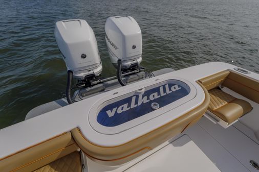 Valhalla Boatworks V-33 image