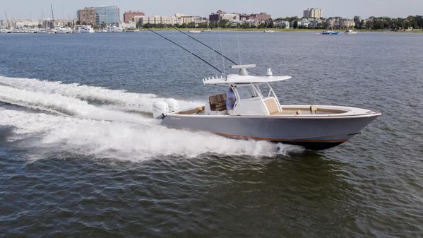 Valhalla Boatworks V-33 image