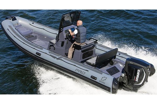 Zodiac Pro 7 - main image