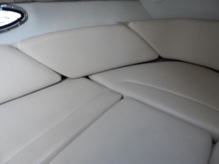 Crownline 236 SC image