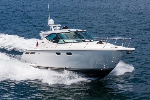 Tiara-yachts 3500-SOVRAN image