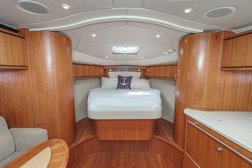 Tiara-yachts 3500-SOVRAN image