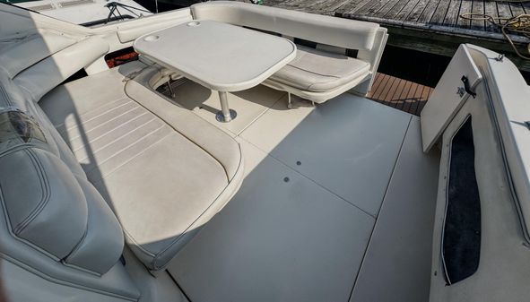 Sea Ray 300 Sundancer image