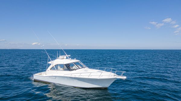 Cabo 44 Hardtop Express