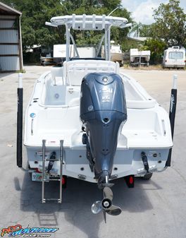 Sea Hunt Ultra 234 image