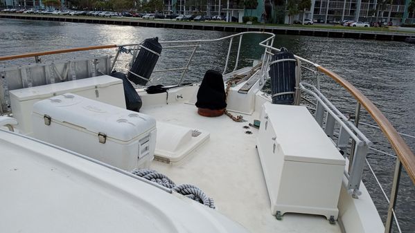 Hatteras 53 Extended Deckhouse Motor Yacht image