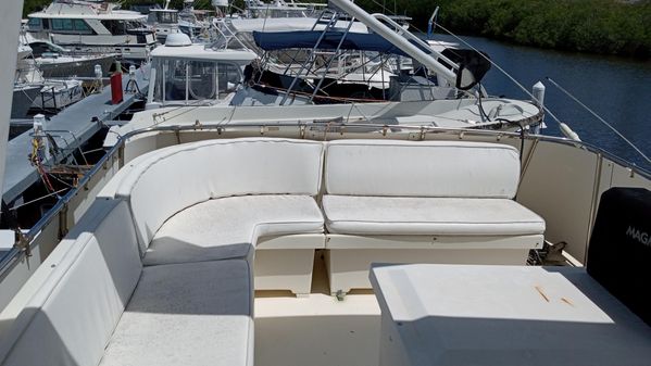 Hatteras 53 Extended Deckhouse Motor Yacht image