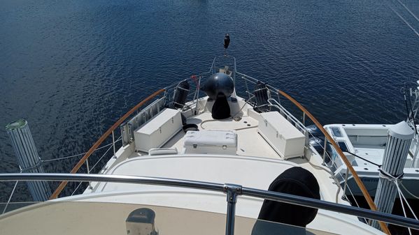 Hatteras 53 Extended Deckhouse Motor Yacht image