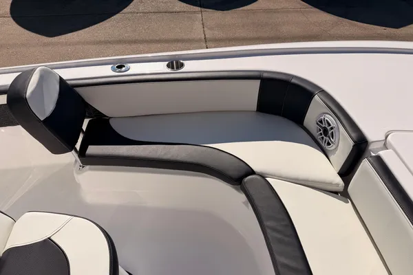 Tidewater 2700-CAROLINA-BAY image