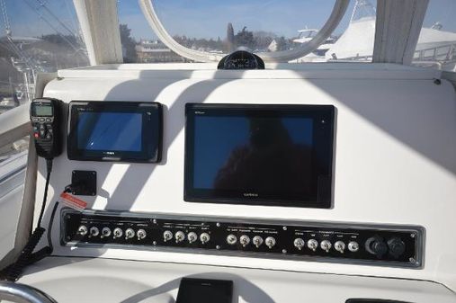 Sportsman 25-CENTER-CONSOLE image