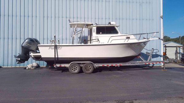 Parker 2520 XLD Sport Cabin 