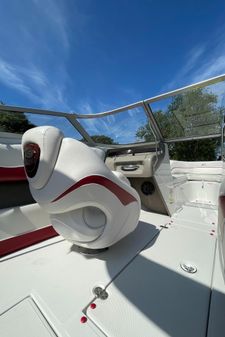 Crownline 19 SS image