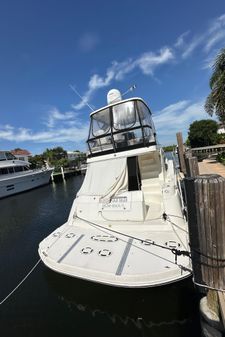 Sea Ray 47 Sedan Bridge image