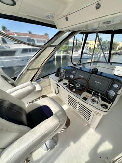 Sea Ray 47 Sedan Bridge image