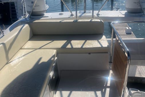 Azimut 40 Flybridge image