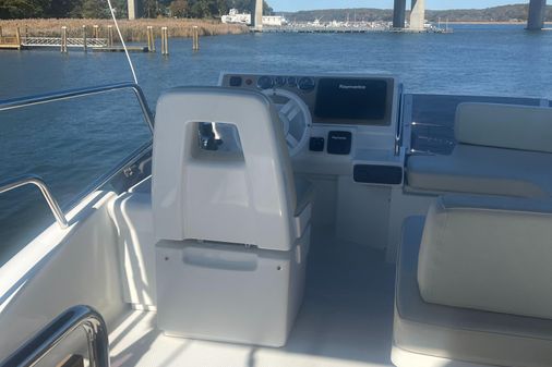 Azimut 40 Flybridge image