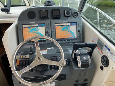 Pursuit 335-OFFSHORE image