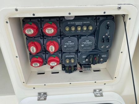 Pursuit 335-OFFSHORE image