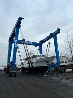 Hakvoort 70 Motoryacht Pilothouse image