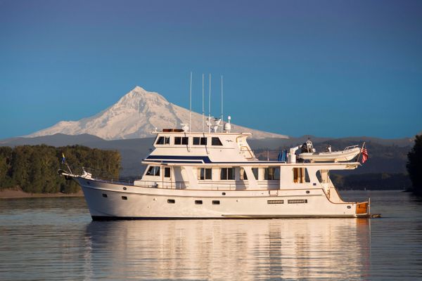 Grand Banks Skylounge - main image