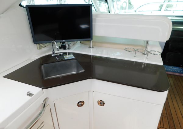 Sea Ray 470 Sundancer image