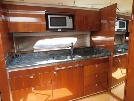 Sea Ray 470 Sundancer image