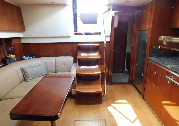 Sea Ray 470 Sundancer image