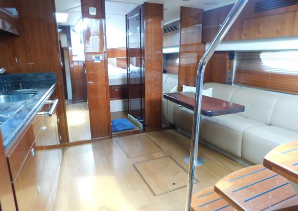 Sea Ray 470 Sundancer image