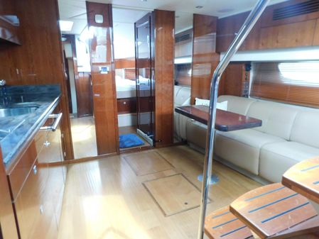 Sea Ray 470 Sundancer image