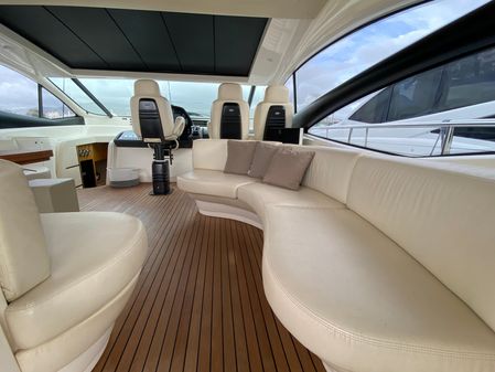 Pershing 62' image