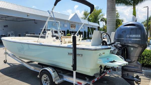 Sundance DX22 