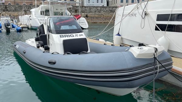 Brig Eagle 6 